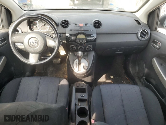 2014 Mazda 2 Sport z VIN JM1DE1KY0E0177473, wystawiony jako Copart lot #60984055 z przebiegiem 88 202 mil mil oraz Szkoda całkowita • Salvage title. Historia ofert i sprzedaży dostępna na DreamBid. Obrazek 8.