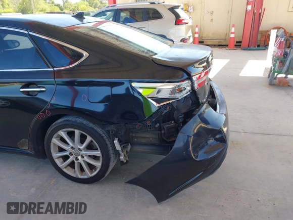2013 Toyota Avalon XLE with VIN 4T1BK1EB6DU038913, listed as a IAAI auction lot 42030660 with 151,691 mi miles and . Bid and sale history available at DreamBid. Image 6.
