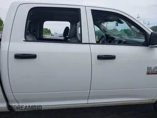 2018 Ram 2500 Tradesman with VIN 3C6UR5HJ1JG403796, listed as a IAAI auction lot 42172033 with 163,752 mi miles and . Bid and sale history available at DreamBid. Image 13.