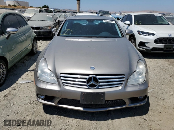2007 Mercedes-Benz CLS-Class 5.5L with VIN WDDDJ72X97A091152, listed as a Copart auction lot 63346344 with 126,952 mi miles and Salvage Title. Bid and sale history available at carsss.com. Image 5.