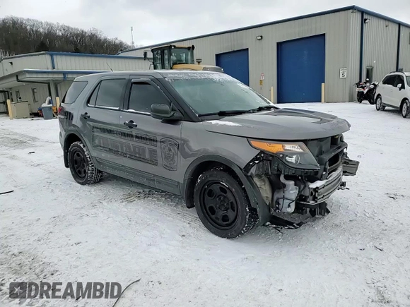 2015 Ford Utility Police Interceptor with VIN 1FM5K8ARXFGB75590, listed as a Copart auction lot 86499964 with 122,637 mi miles and Salvage Title. Bid and sale history available at carsss.com. Image 15.