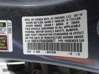 2010 Honda Civic Sdn LX-S with VIN 19XFA1F63AE065877, listed as a IAAI auction lot 41884982 with 195,939 mi miles. Bid and sale history available at carsss.com. Image 9.