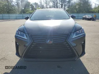 2017 Lexus RX 350 z VIN 2T2BZMCA6HC076670, wystawiony jako Copart lot #61258925 z przebiegiem 105 986 mil mil oraz Szkoda całkowita • Salvage title. Historia ofert i sprzedaży dostępna na DreamBid. Obrazek 5.