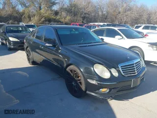 2008 Mercedes-Benz E-Class Luxury 3.5L with VIN WDBUF87X08B350602, listed as a IAAI auction lot 41736747 with NaN miles. Bid and sale history available at carsss.com. Image 1.
