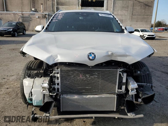 2018 BMW X1 xDrive28i with VIN WBXHT3C38J5K27008, listed as a Copart auction lot 45765683 with 21,876 mi miles. Bid and sale history available at carsss.com. Image 5.