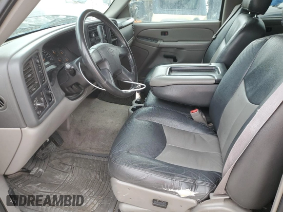 2004 Chevrolet Suburban LS with VIN 1GNFK16ZX4J165559, listed as a Copart auction lot 51263405 with 223,337 mi miles and Salvage Title. Bid and sale history available at carsss.com. Image 7.