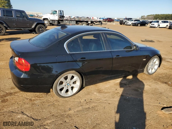 2006 BMW 3 Series 330i with VIN WBAVB33546KR75071, listed as a Copart auction lot 42124475 with 263,215 mi miles and Salvage Title. Bid and sale history available at carsss.com. Image 3.