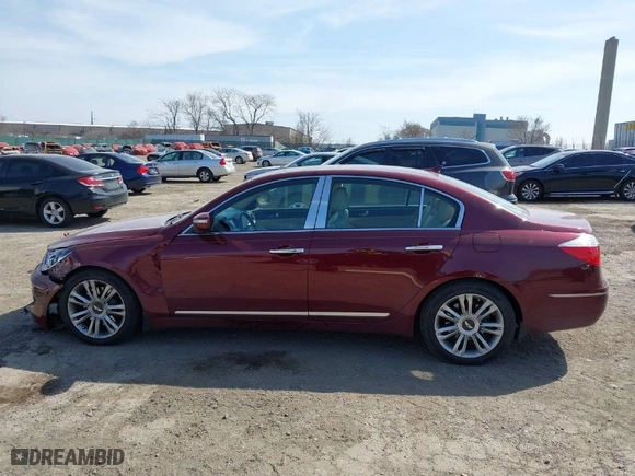 2011 Hyundai Genesis with VIN KMHGC4DF2BU124838, listed as a IAAI auction lot 41792783 with NaN miles. Bid and sale history available at carsss.com. Image 14.