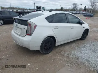 2012 Toyota Prius One with VIN JTDKN3DU4C5462870, listed as a IAAI auction lot 42091577 with 370,495 mi miles. Bid and sale history available at carsss.com. Image 4.