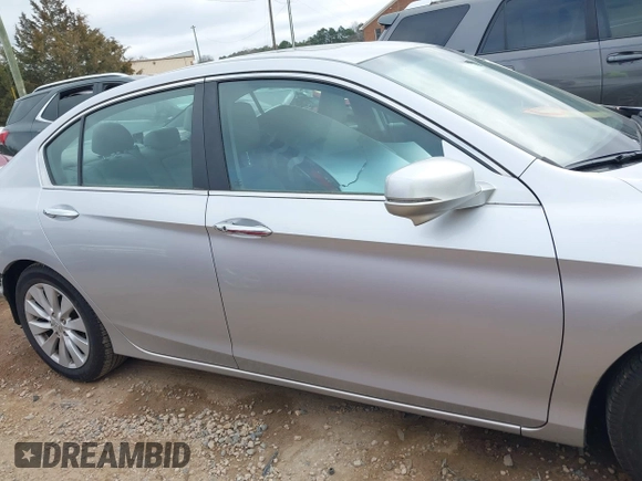 2013 Honda Accord Sdn EX-L with VIN 1HGCR2F8XDA031768, listed as a IAAI auction lot 41541297 with 134,332 mi miles. Bid and sale history available at carsss.com. Image 13.