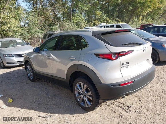 2024 Mazda CX-30 2.5 S Premium Package with VIN 3MVDMBDMXRM627652, listed as a IAAI auction lot 40548223 with 7,862 mi miles. Bid and sale history available at carsss.com. Image 3.