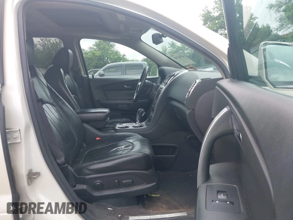 2009 GMC Acadia SLT2 with VIN 1GKEV33D69J208693, listed as a IAAI auction lot 42502300 with Not provided miles and . Bid and sale history available at DreamBid. Image 5.