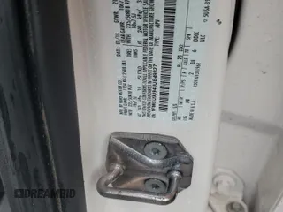 2018 Ford Escape Titanium z VIN 1FMCU9J94JUB49827, wystawiony jako Copart lot #55697385 z przebiegiem 98 682 mil mil oraz Szkoda całkowita • Salvage title. Historia ofert i sprzedaży dostępna na DreamBid. Obrazek 14.