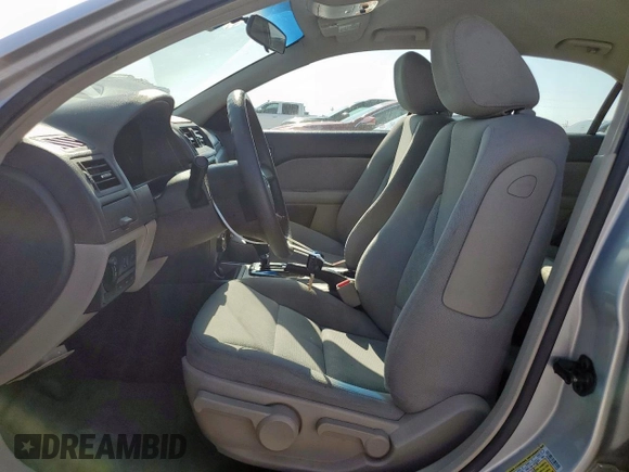 2010 Ford Fusion S with VIN 3FAHP0GA0AR111507, listed as a Copart auction lot 53186295 with 128,167 mi miles and Salvage Title. Bid and sale history available at carsss.com. Image 7.