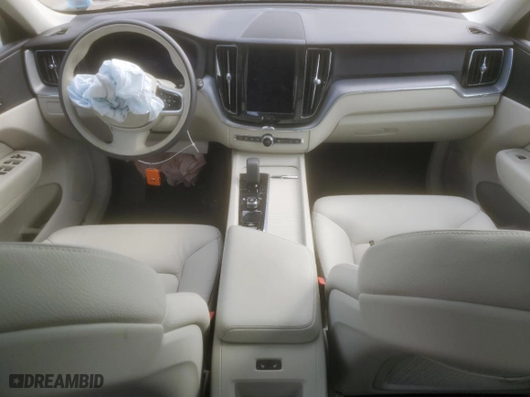 2023 Volvo XC60 Core with VIN YV4L12RV5P1369300, listed as a Copart auction lot 47309235 with 8,333 mi miles and Salvage Title. Bid and sale history available at carsss.com. Image 8.