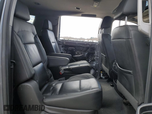 2019 Chevrolet Suburban LT z VIN 1GNSKHKC8KR306927, wystawiony jako Copart lot #52399565 z przebiegiem 121 966 mil mil oraz Szkoda całkowita • Salvage title. Historia ofert i sprzedaży dostępna na DreamBid. Obrazek 11.