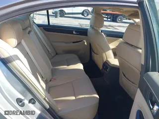 2009 Hyundai Genesis with VIN KMHGC46E59U046506, listed as a IAAI auction lot 41990191 with 86,791 mi miles. Bid and sale history available at carsss.com. Image 8.