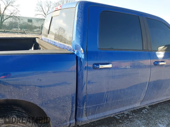 2018 Ram 1500 Big Horn z VIN 3C6RR7LG5JG203226, wystawiony jako IAAI lot #41236613 z przebiegiem 109 110 mil mil oraz . Historia ofert i sprzedaży dostępna na DreamBid. Obrazek 18.