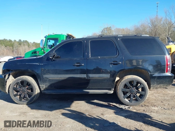 2009 GMC Yukon SLT w/4SB with VIN 1GKFC33089R158646, listed as a IAAI auction lot 41322497 with 279,966 mi miles. Bid and sale history available at carsss.com. Image 14.