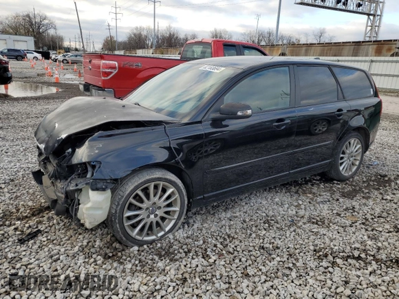2010 Volvo V50 with VIN YV1382MW9A2563063, listed as a Copart auction lot 82183694 with 181,464 mi miles and Salvage Title. Bid and sale history available at carsss.com. Image 1.