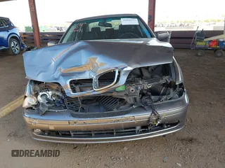 2002 BMW 5 Series 525iA with VIN WBADT43442GY95336, listed as a IAAI auction lot 42068577 with 1 mi miles. Bid and sale history available at carsss.com. Image 6.