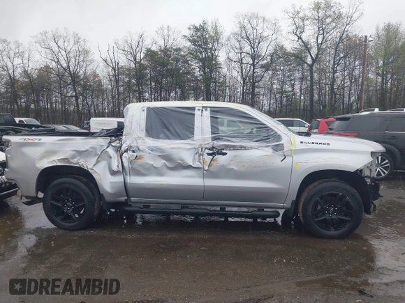 2021 Chevrolet Silverado 1500 Custom with VIN 1GCPYBEK0MZ291209, listed as a IAAI auction lot 41979630 with 62,364 mi miles and . Bid and sale history available at DreamBid. Image 14.