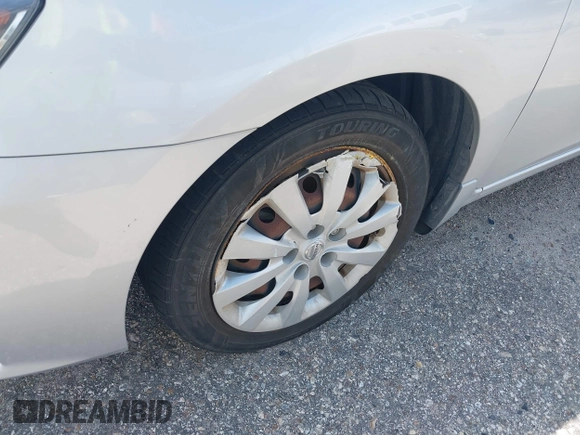 2018 Nissan Sentra S with VIN 3N1AB7AP1JY339993, listed as a IAAI auction lot 42271336 with 50,477 mi miles and . Bid and sale history available at DreamBid. Image 12.
