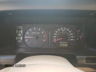 2000 Isuzu Trooper S with VIN JACDJ58X6Y7J06807, listed as a Copart auction lot 79179454 with 157,308 mi miles and Salvage title. Bid and sale history available at DreamBid. Image 9.