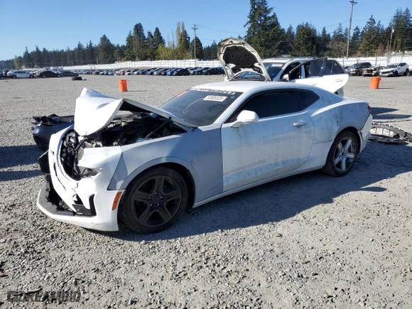 2019 Chevrolet Camaro 1LT with VIN 1G1FB1RX0K0132990, listed as a Copart auction lot 53585525 with 0 mi miles and Clean Title. Bid and sale history available at carsss.com. Image 1.