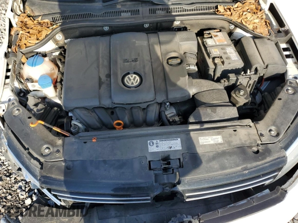 2013 Volkswagen Jetta SE with VIN 3VWDX7AJ8DM210472, listed as a Copart auction lot 44697165 with 132,736 mi miles and Salvage title. Bid and sale history available at DreamBid. Image 11.