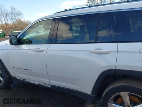 2021 Jeep Grand Cherokee Limited with VIN 1C4RJKBG4M8125519, listed as a IAAI auction lot 41600162 with 81,467 mi miles and . Bid and sale history available at DreamBid. Image 15.