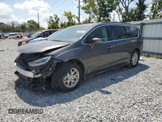 2022 Chrysler Pacifica Touring L z VIN 2C4RC1BG5NR165649, wystawiony jako Copart lot #57834075 z przebiegiem 49 963 mil mil oraz Szkoda całkowita • Salvage title. Historia ofert i sprzedaży dostępna na DreamBid. Obrazek 1.