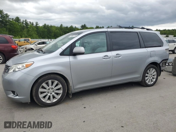 2011 Toyota Sienna XLE z VIN 5TDDK3DC1BS018203, wystawiony jako Copart lot #58807795 z przebiegiem 103 177 mil mil oraz Szkoda całkowita • Salvage title. Historia ofert i sprzedaży dostępna na DreamBid. Obrazek 1.