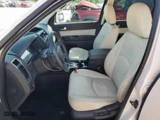 2009 Mercury Mariner Premier with VIN 4M2CU87G19KJ11476, listed as a Copart auction lot 61718784 with 117,526 mi miles and Salvage Title. Bid and sale history available at carsss.com. Image 7.