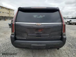 2017 Cadillac Escalade Premium Luxury with VIN 1GYS3CKJ2HR252132, listed as a Copart auction lot 86331604 with 0 mi miles and Salvage Title. Bid and sale history available at carsss.com. Image 6.