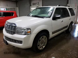 2011 Lincoln Navigator with VIN 5LMJJ2J54BEJ07820, listed as a Copart auction lot 45768994 with Not provided miles and Salvage title. Bid and sale history available at DreamBid. Image 1.