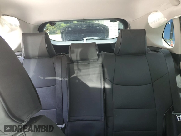 2020 Toyota RAV4 XLE with VIN 2T3W1RFV5LW058717, listed as a Copart auction lot 59592395 with 81,266 mi miles and Salvage title. Bid and sale history available at DreamBid. Image 10.
