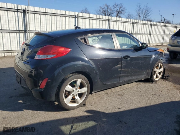 2015 Hyundai Veloster with VIN KMHTC6AD0FU229154, listed as a Copart auction lot 49070635 with 135,790 mi miles and Salvage Title. Bid and sale history available at carsss.com. Image 3.