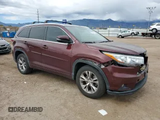 2015 Toyota Highlander XLE z VIN 5TDKKRFH0FS097839, wystawiony jako Copart lot #57030755 z przebiegiem 105 997 mil mil oraz Szkoda całkowita • Salvage title. Historia ofert i sprzedaży dostępna na DreamBid. Obrazek 4.