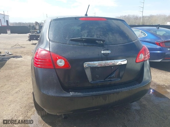2014 Nissan Rogue Select S with VIN JN8AS5MTXEW100230, listed as a IAAI auction lot 41886516 with 117,140 mi miles. Bid and sale history available at carsss.com. Image 16.
