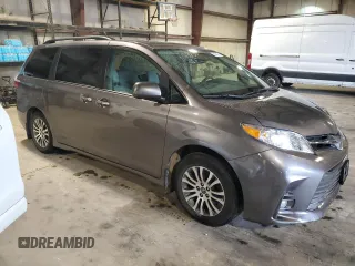 2018 Toyota Sienna XLE Auto Access Seat with VIN 5TDYZ3DC7JS954919, listed as a Copart auction lot 56974515 with 83,821 mi miles and Salvage title. Bid and sale history available at DreamBid. Image 4.