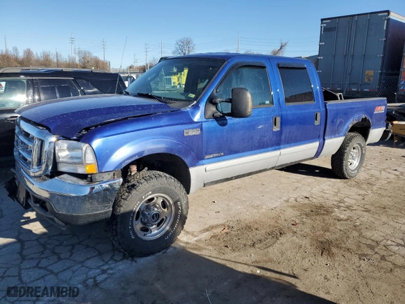 2003 Ford Super Duty F-250 XL with VIN 1FTNW21FX3EA22324, listed as a Copart auction lot 84048444 with 210,013 mi miles and Salvage Title. Bid and sale history available at carsss.com. Image 1.