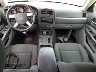 2008 Dodge Magnum z VIN 2D4FV47T98H238927, wystawiony jako Copart lot #46941155 z przebiegiem 135 754 mil mil oraz Szkody całkowita. Historia ofert i sprzedaży dostępna na DreamBid. Obrazek 8.