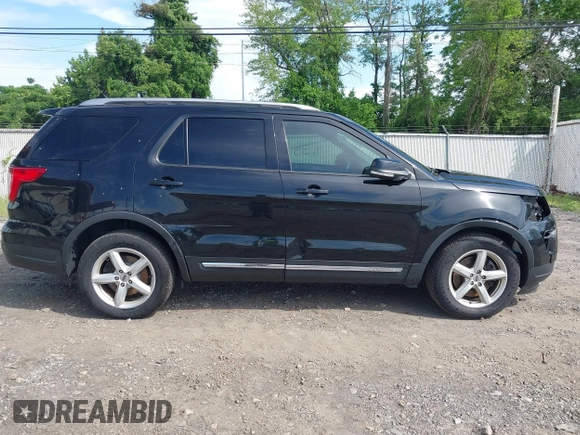 2018 Ford Explorer XLT with VIN 1FM5K8D85JGB94186, listed as a IAAI auction lot 42289133 with 130,175 mi miles and . Bid and sale history available at DreamBid. Image 13.