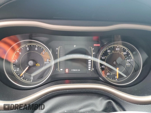 2017 Jeep Cherokee Latitude with VIN 1C4PJMCS3HW500792, listed as a Copart auction lot 65017815 with 115,644 mi miles and Clean title. Bid and sale history available at DreamBid. Image 9.