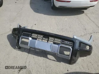 2024 GMC Hummer EV 2X z VIN 1GKB0NDE8RU106525, wystawiony jako Copart lot #54308665 z przebiegiem 4762 mil mil oraz Szkody całkowita. Historia ofert i sprzedaży dostępna na DreamBid. Obrazek 13.