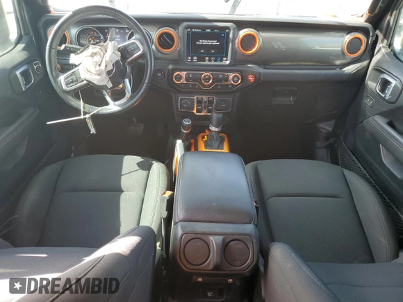 2021 Jeep Gladiator Overland z VIN 1C6HJTFG0ML574762, wystawiony jako Copart lot #54728225 z przebiegiem 32 284 mil mil oraz Szkoda całkowita • Salvage title. Historia ofert i sprzedaży dostępna na DreamBid. Obrazek 8.
