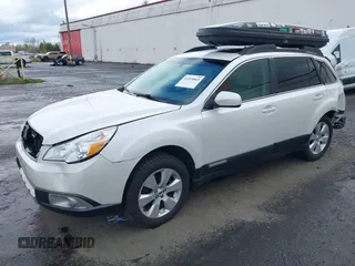 2012 Subaru Outback 2.5i Limited with VIN 4S4BRBLC5C3204422, listed as a IAAI auction lot 41915865 with 104,265 mi miles. Bid and sale history available at carsss.com. Image 18.
