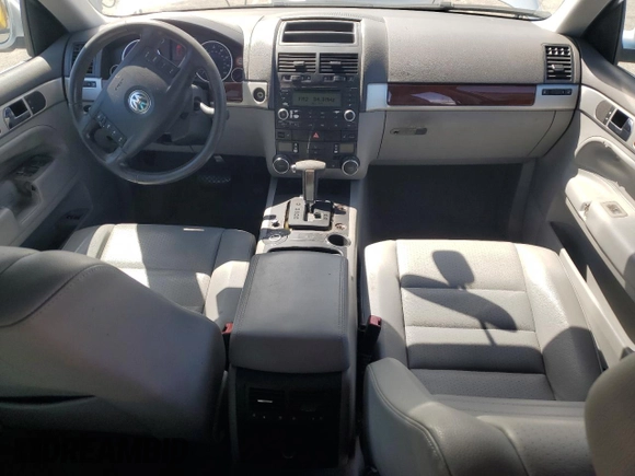 2006 Volkswagen Touareg 3.2L V6 with VIN WVGZG77L76D040164, listed as a Copart auction lot 51551155 with 169,611 mi miles and Salvage Title. Bid and sale history available at DreamBid. Image 8.