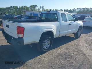 2017 Toyota Tacoma SR with VIN 5TFSX5ENXHX049439, listed as a IAAI auction lot 42056188 with 199,624 mi miles and . Bid and sale history available at DreamBid. Image 4.